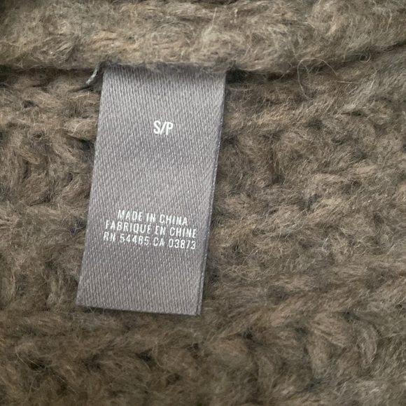 Aerie Chunky Knit Gray Cropped Sweater - Picture 4 of 12